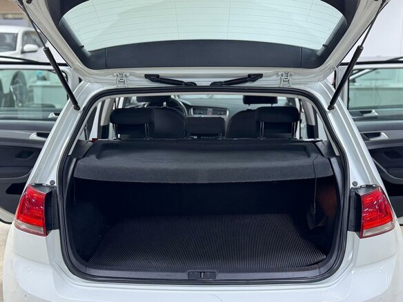 2013 Volkswagen Golf VII, белый, 849000 рублей - вид 18