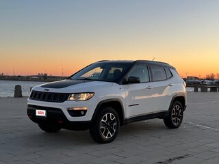 2019 Jeep Compass TrailHawk II, белый, 2200000 рублей, вид 1