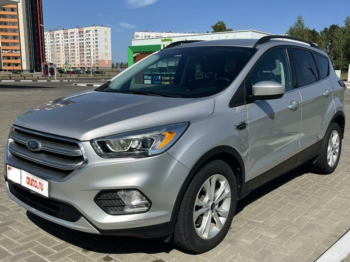 Подержанный Ford Escape III Рестайлинг 1.5 AT (182 л.с.) бензин автомат, се...