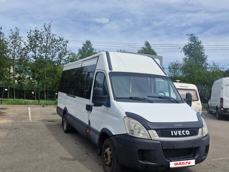 2012 Iveco Daily, белый, 900000 рублей, вид 2