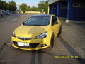 2013 Opel Astra GTC J Рестайлинг, жёлтый