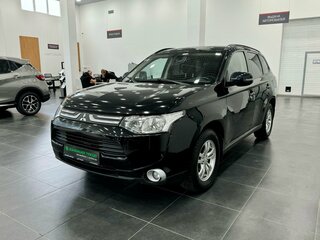 2013 Mitsubishi Outlander III, чёрный, 1069000 рублей, вид 1