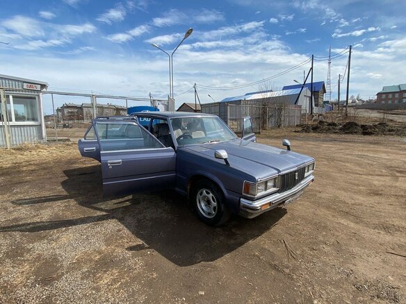 1980 Toyota Crown VI (S110), серый, 444000 рублей - вид 5