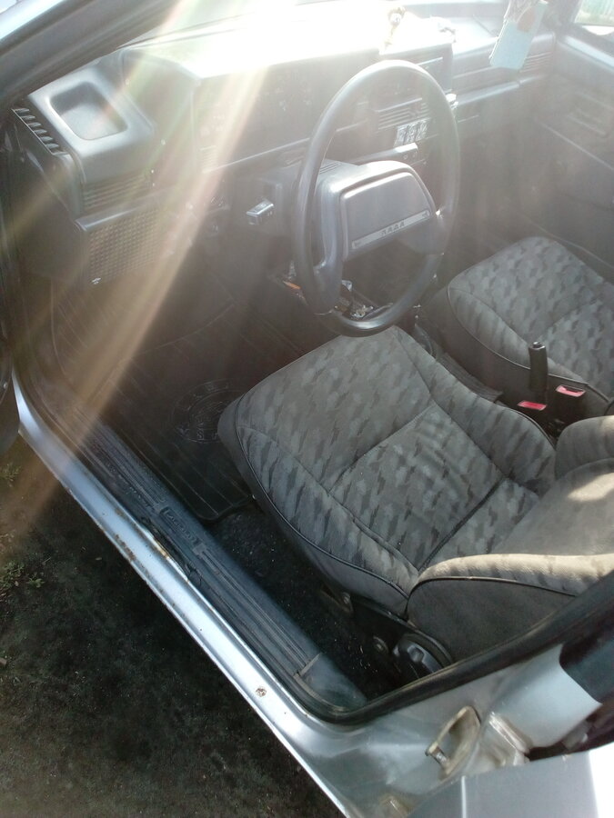 Купить б/у LADA (ВАЗ) 2109 19872006 1.5 MT (72 л.с