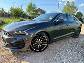 2020 Kia K5 III, серый, 3200000 рублей, вид 1