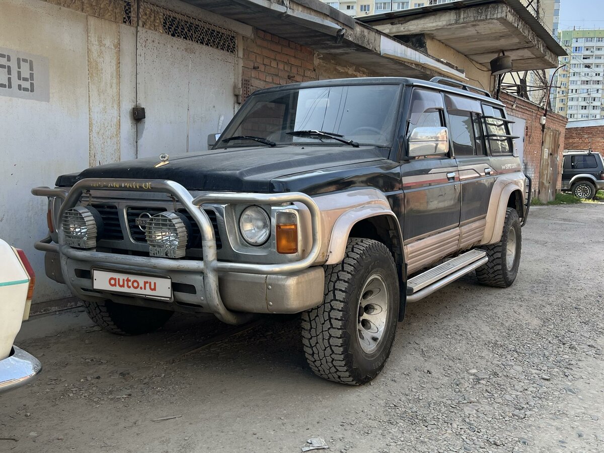 Купить б/у Nissan Patrol IV (Y60) 4.2 AT (165 л.с.) 4WD бензин автомат ...