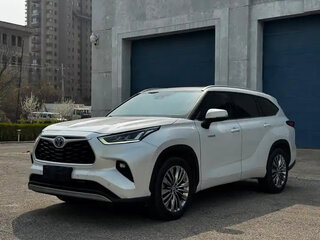 2022 Toyota Highlander IV (U70), белый, 3480000 рублей, вид 1