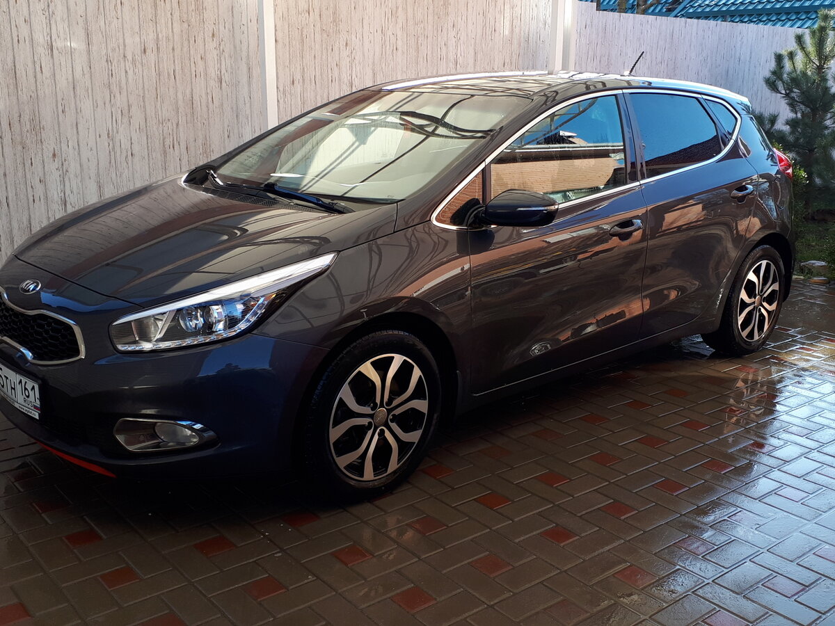Kia Ceed II 2013