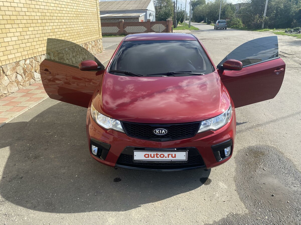 Купить б/у Kia Cerato II 1.6 MT (126 л.с.) бензин механика в ...