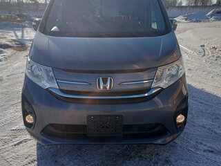 2015 Honda Stepwgn V, серый, 1650000 рублей, вид 1
