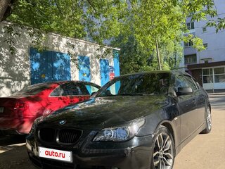 2004 BMW 5 серии 530i V (E60/E61), чёрный, 600000 рублей, вид 1