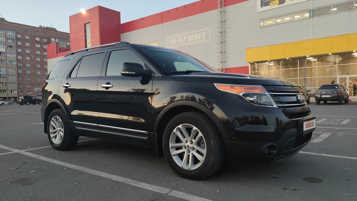 Ford explorer черный