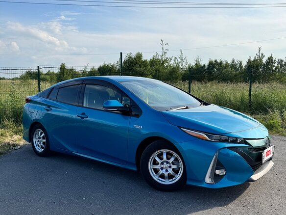 2017 Toyota Prius PHV ZVW52 IV (XW50), синий, 2200000 рублей - вид 4