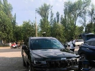 2019 Jeep Grand Cherokee IV (WK2) Рестайлинг, чёрный, 2400000 рублей, вид 1