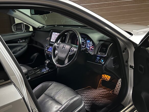 2018 Toyota Crown XIV (S210) Рестайлинг, серый, 2975000 рублей - вид 6