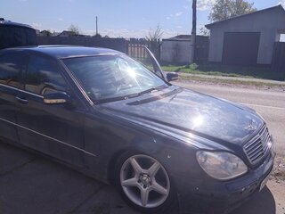 2000 Mercedes-Benz S-Класс 320 IV (W220), чёрный, 650000 рублей, вид 1