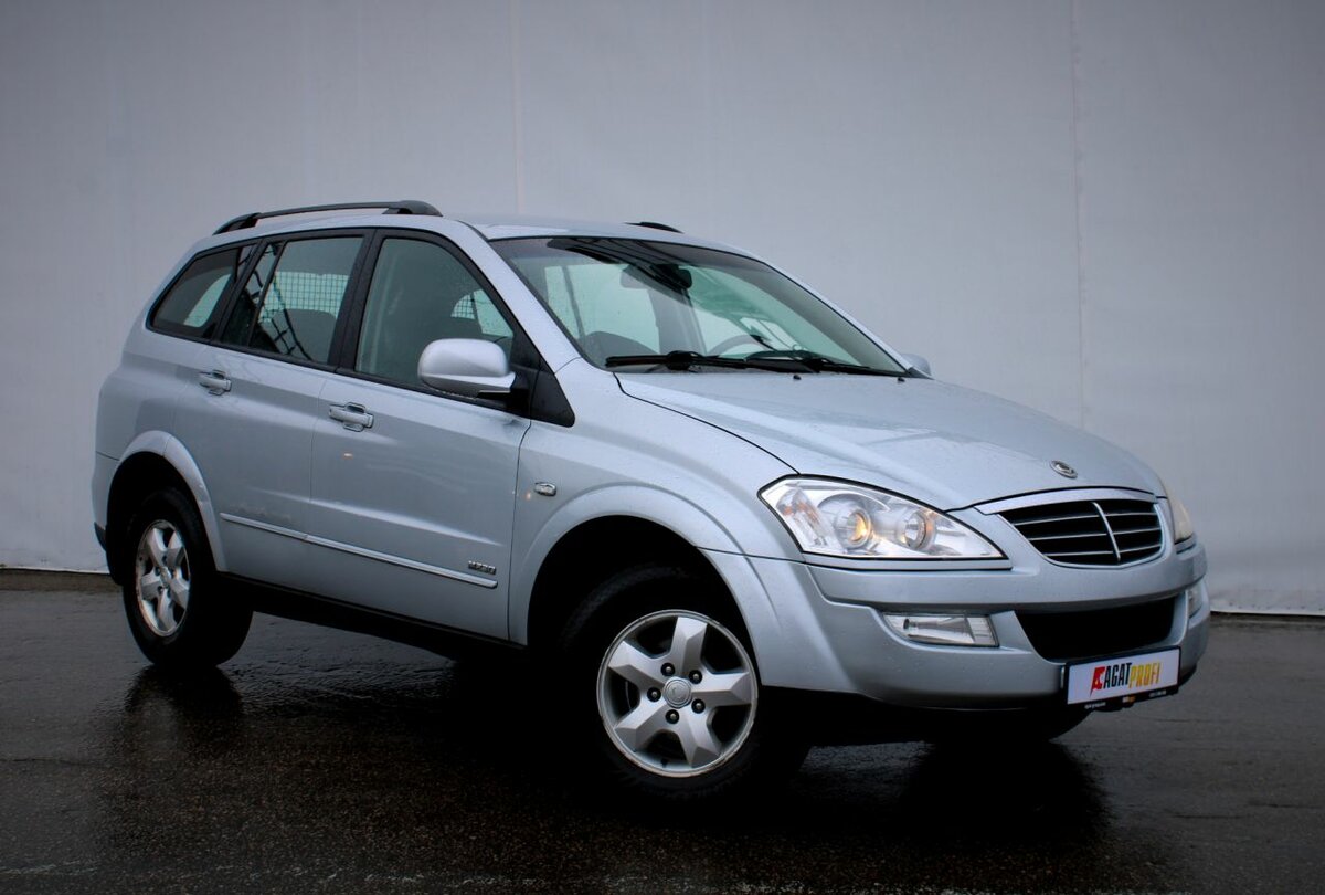 Купить б/у SsangYong Kyron I Рестайлинг 6-speed 2.3 AT (150 л.с.) 4WD ...