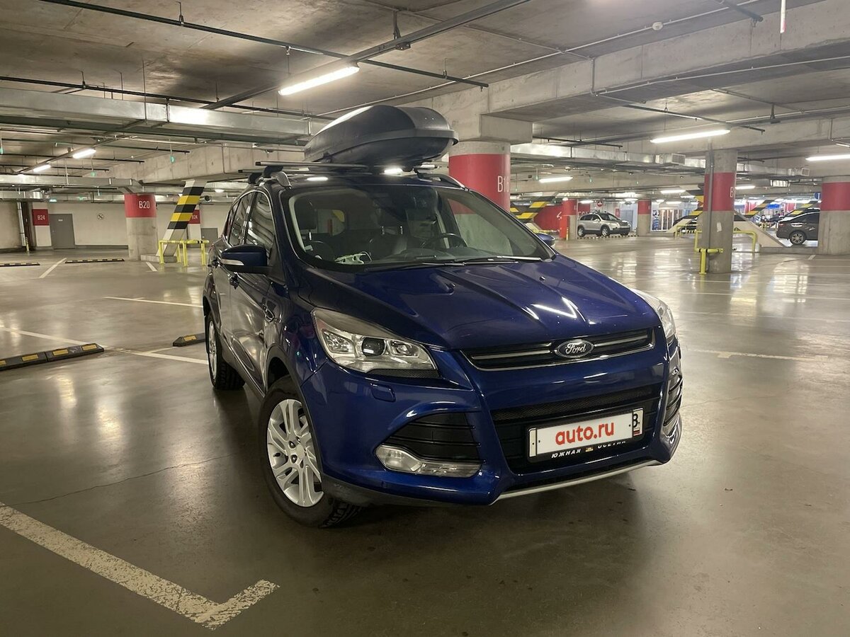 Ford Kuga 2015 синий