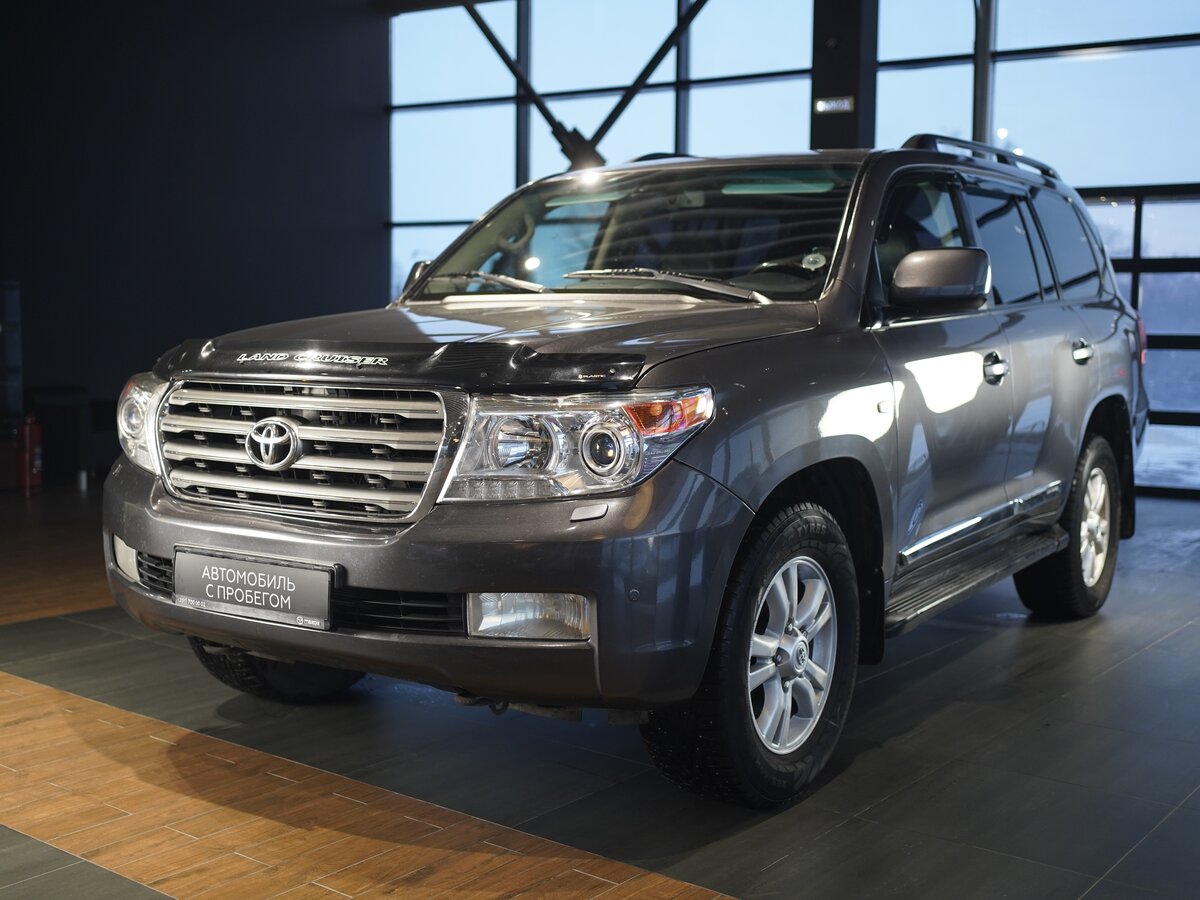Toyota Land Cruiser 200 Series