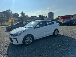 2018 Kia Rio IV, белый, 850000 рублей, вид 1