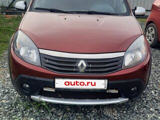 2013 Renault Sandero Stepway I, красный, 720000 рублей, вид 1