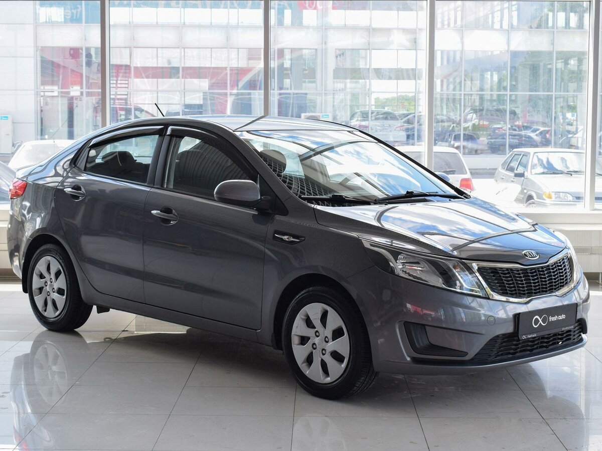 Kia Rio 1 4 107 л с