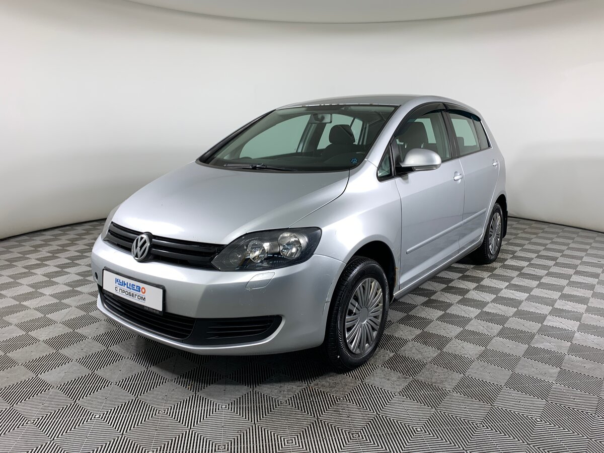 Купить б/у Volkswagen Golf Plus II 1.2 AMT (105 л.с.) бензин робот в ...