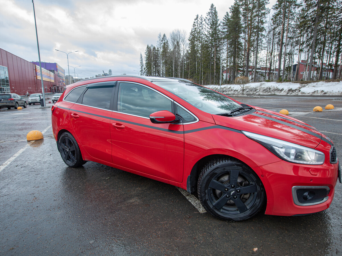 Купить б/у Kia Ceed II Рестайлинг 1.6 AMT (135 л.с.) бензин робот в ...