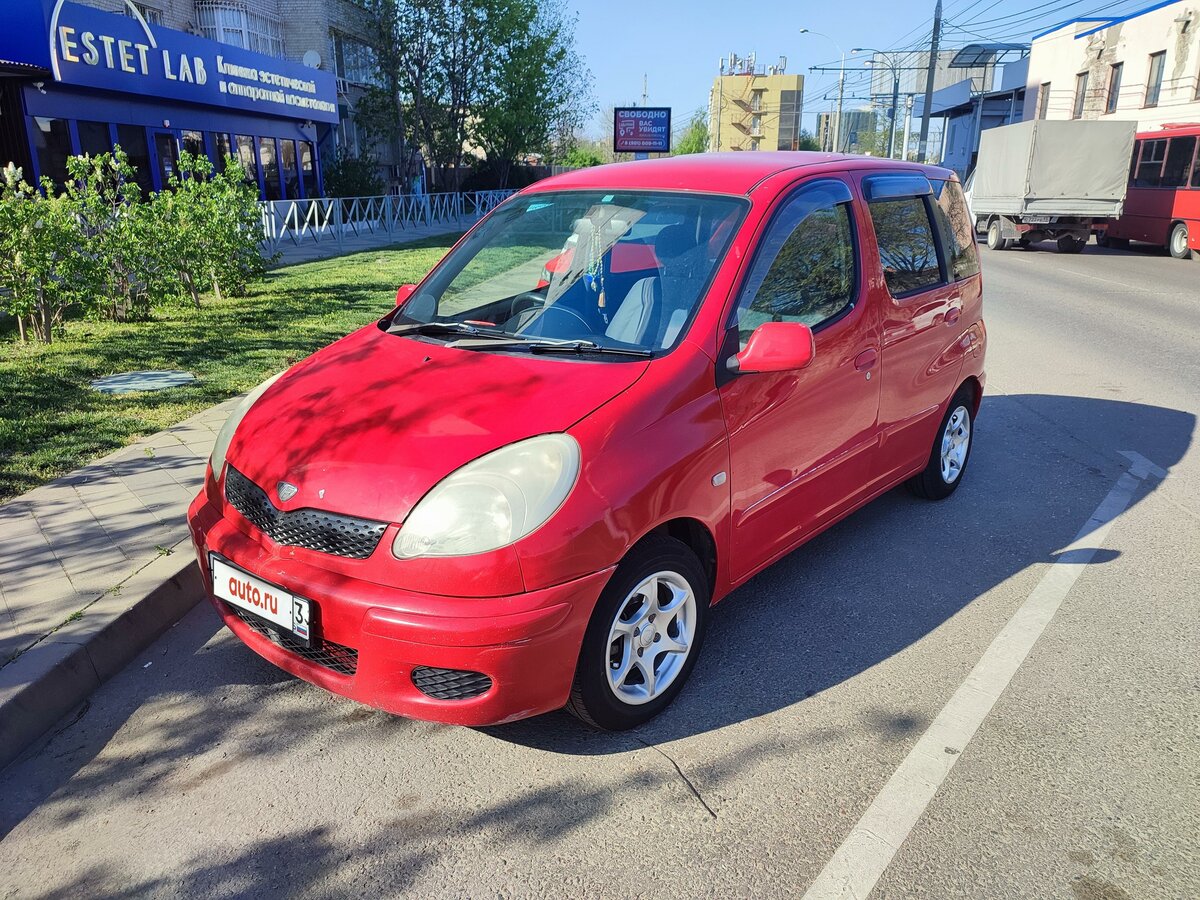 Купить б/у Toyota FunCargo 1999-2005 1.3 AT (86 л.с.) бензин автомат в ...