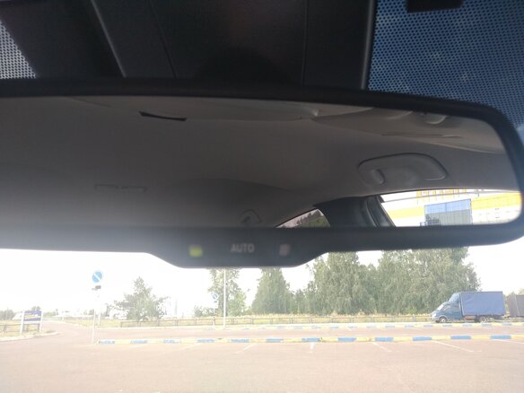 2017 Toyota Prius IV (XW50), серый, 2050000 рублей - вид 17