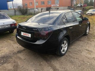 2010 Chevrolet Cruze I, чёрный, 350000 рублей, вид 4