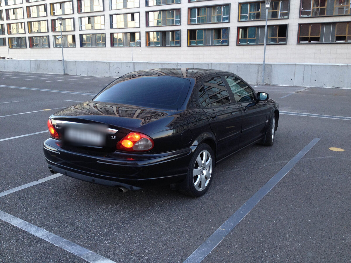 Jaguar x Type 2004 Police