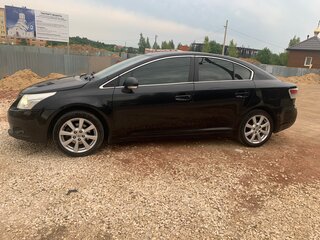 2011 Toyota Avensis III, чёрный, 900000 рублей, вид 4