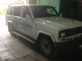 1993 Nissan Patrol IV (Y60), белый, 250000 рублей, вид 1