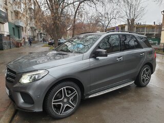 2016 Mercedes-Benz GLE 300 I (W166), серый, 5500000 рублей, вид 1