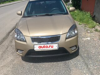 2011 Kia Rio II Рестайлинг, бежевый, 550000 рублей, вид 1