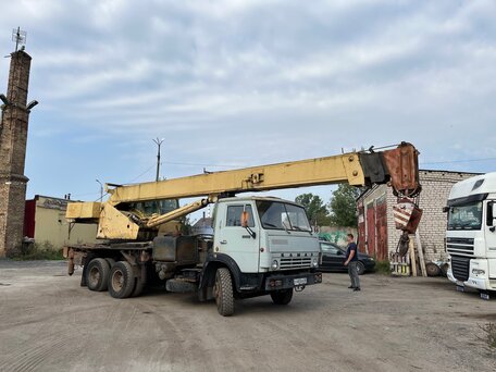 1993 КамАЗ 43118, 850000 рублей, вид 2