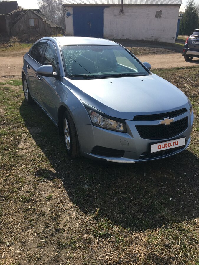 Шевроле круз голубой