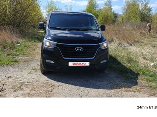 2018 Hyundai H-1 II Рестайлинг 2, чёрный, 2300000 рублей, вид 1