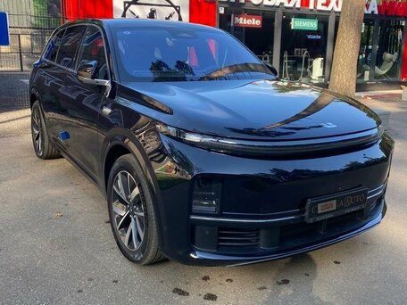   LiXiang L7 I 15hyb AT 449  4WD           7 I  5- 2023     ID 1119529694