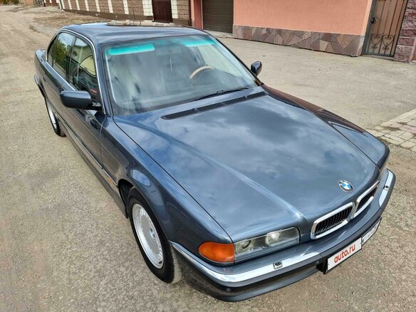 Регулировка клапанов и настройка ГРМ на BMW 750i