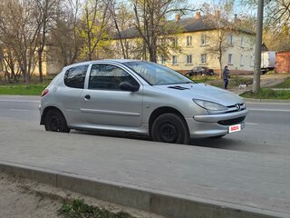 2002 Peugeot 206, серебристый, 85000 рублей, вид 1