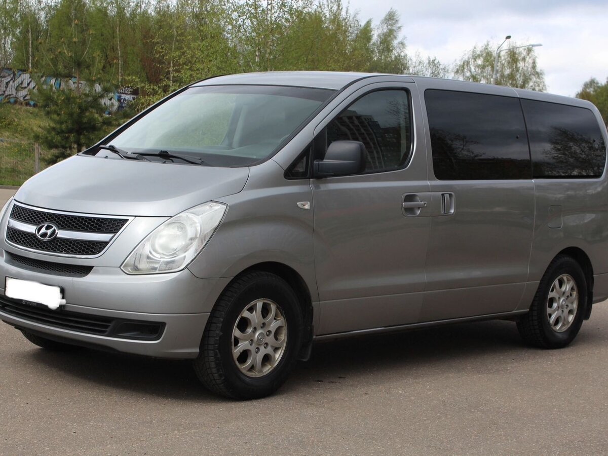 Купить б/у Hyundai Grand Starex I 2.5d AT (145 л.с.) дизель автомат в ...