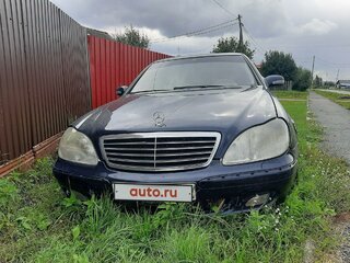 2001 Mercedes-Benz S-Класс 500 IV (W220), синий, 500000 рублей, вид 1