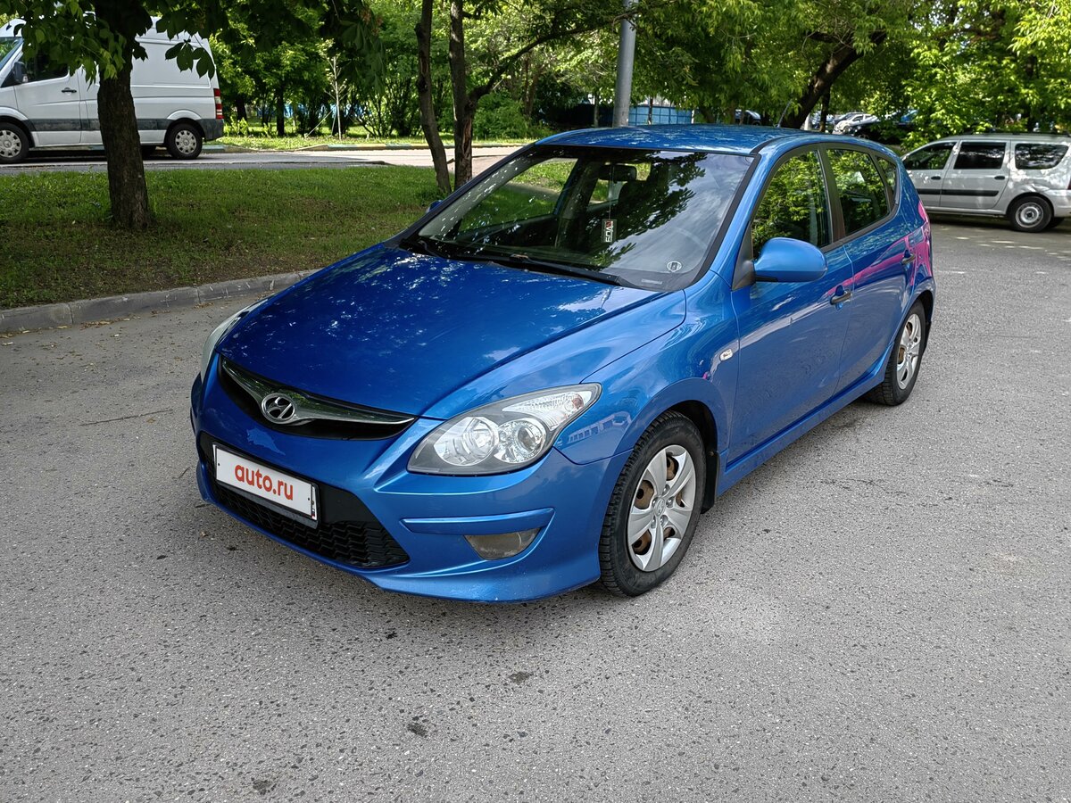 Купить б/у Hyundai i30 I Рестайлинг 1.4 MT (109 л.с.) бензин механика в ...