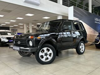 2016 Lada (ВАЗ) 2121 (4x4) I Рестайлинг, чёрный, 547000 рублей, вид 1