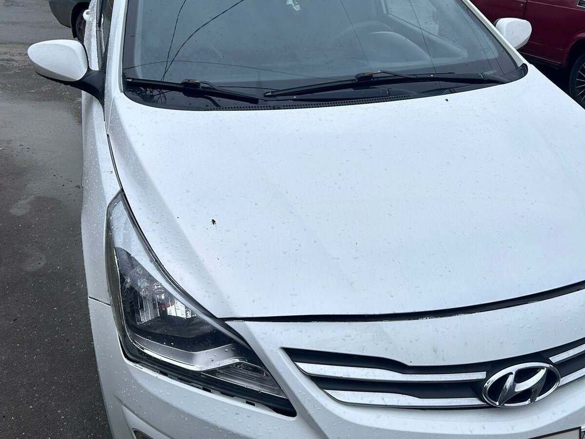 Купить б/у Hyundai Solaris I Рестайлинг 1.4 MT (107 л.с.) бензин ...