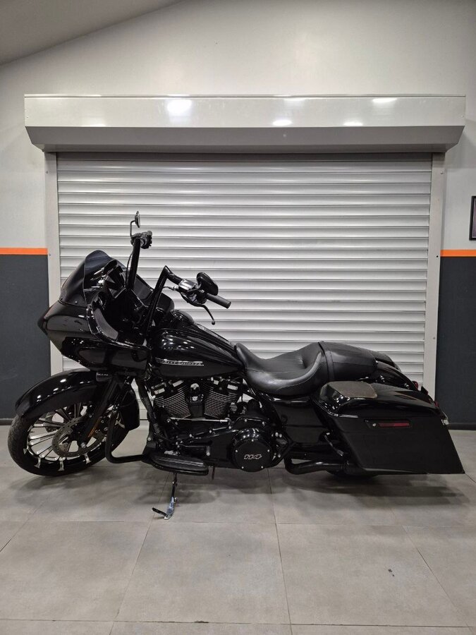 Harley-Davidson Road Glide Special