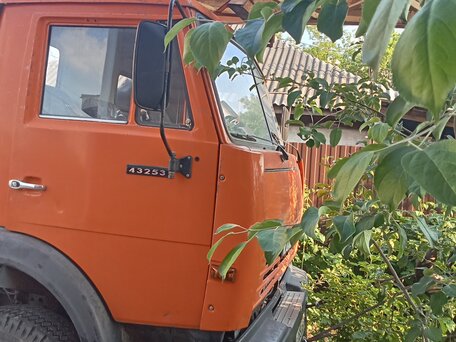 2007 КамАЗ 43118, оранжевый, 1500000 рублей, вид 2