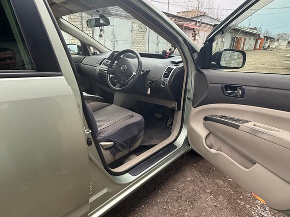 2008 Toyota Prius II Рестайлинг (XW20), зелёный, 750000 рублей - вид 10